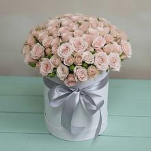 Цветочная композиция из Розы в шляпной коробке #REPLACE_PRED# Дядьковской