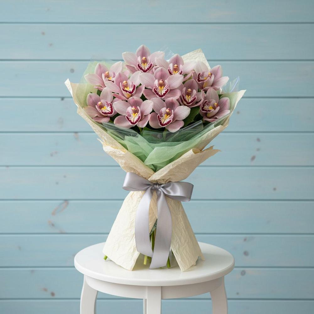 Букет цветов из: Орхидеи и Розы в Дядьковской