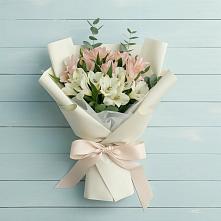 Букет цветов из:  Альстромерии в Дядьковской