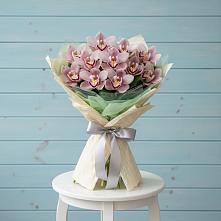 Букет цветов из:  Орхидеи и Розы в Дядьковской