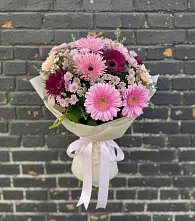 Букет цветов из:  Герберы и Хризантемы #REPLACE_PRED# Дядьковской