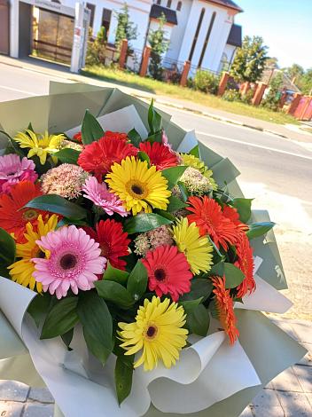 Букет цветов из: Герберы в Дядьковской