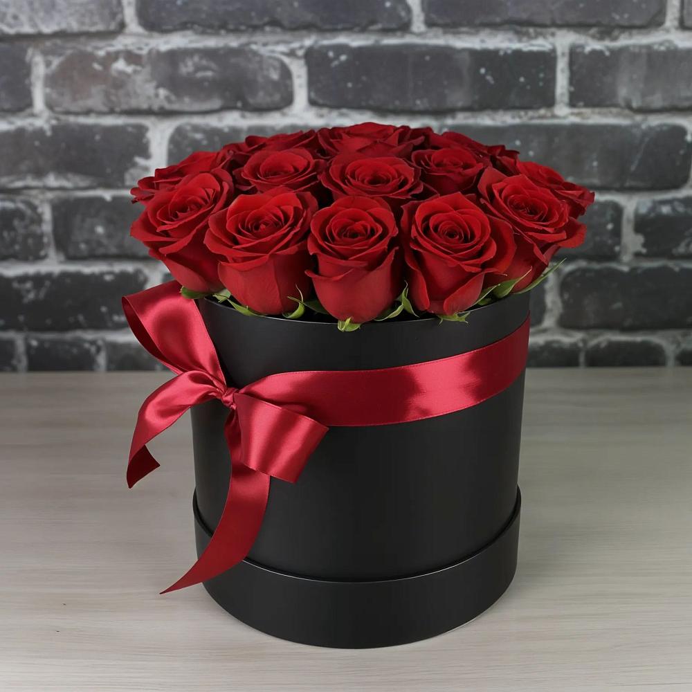 Цветочная композиция из Розы в шляпной коробке в Дядьковской