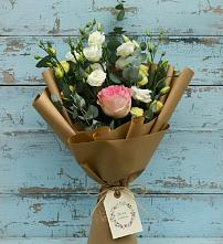 Букет цветов из:  Розы и Лизиантусы в Дядьковской